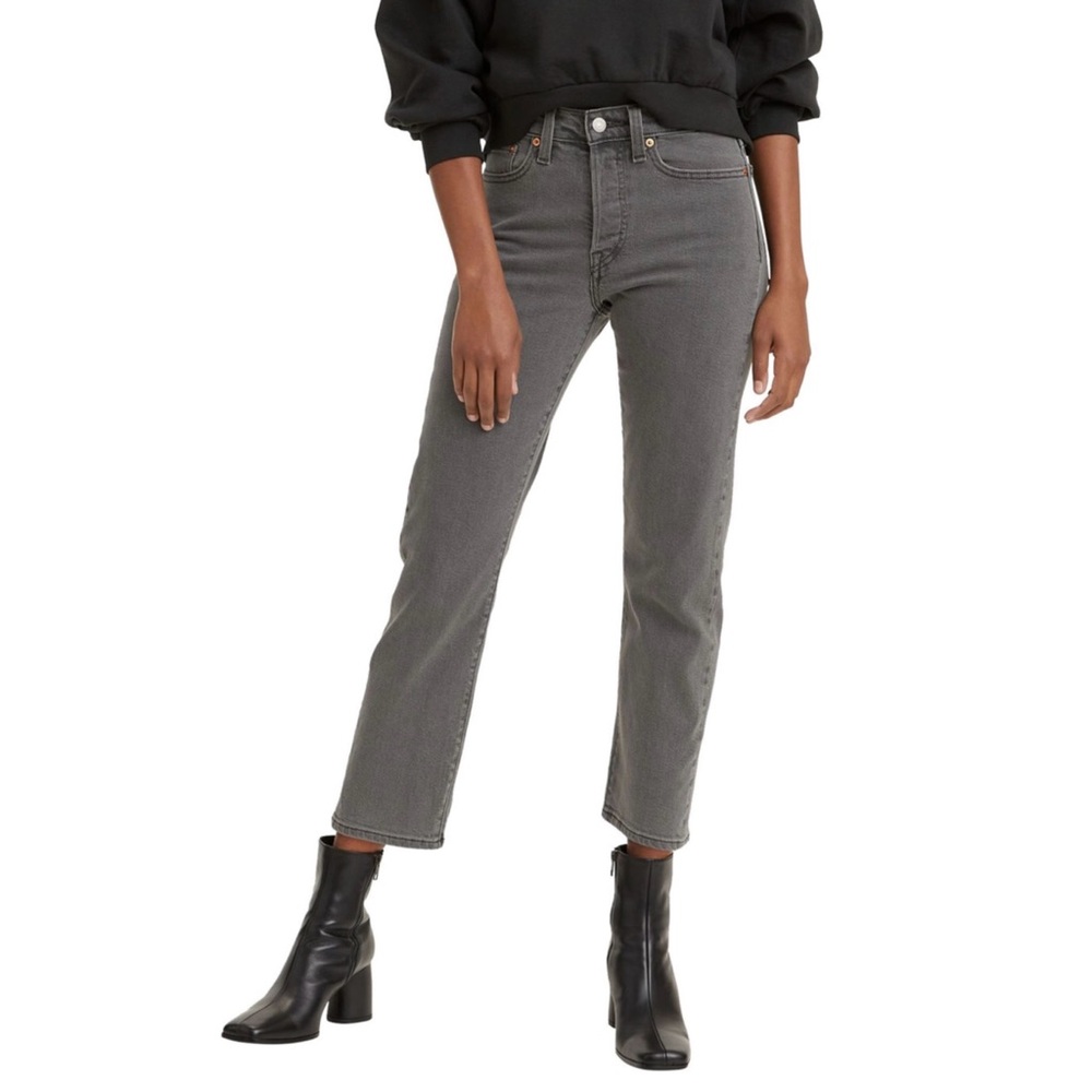 Levi's Wedgie High Rise Cropped Straight Jeans on Cosmic Comet Black